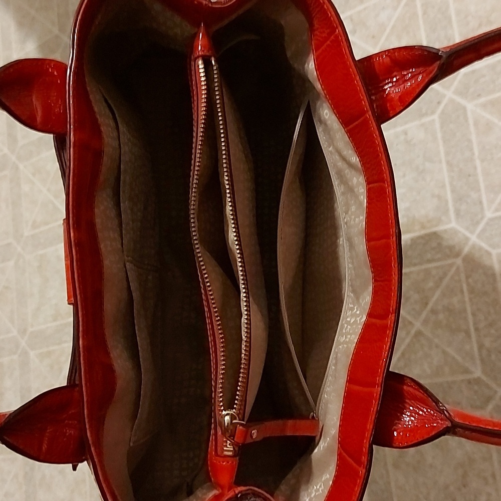 Kate Spade Red Crocodile Embossed Patent Leather Knightsbridge Elena Bag - Picture 8 of 9